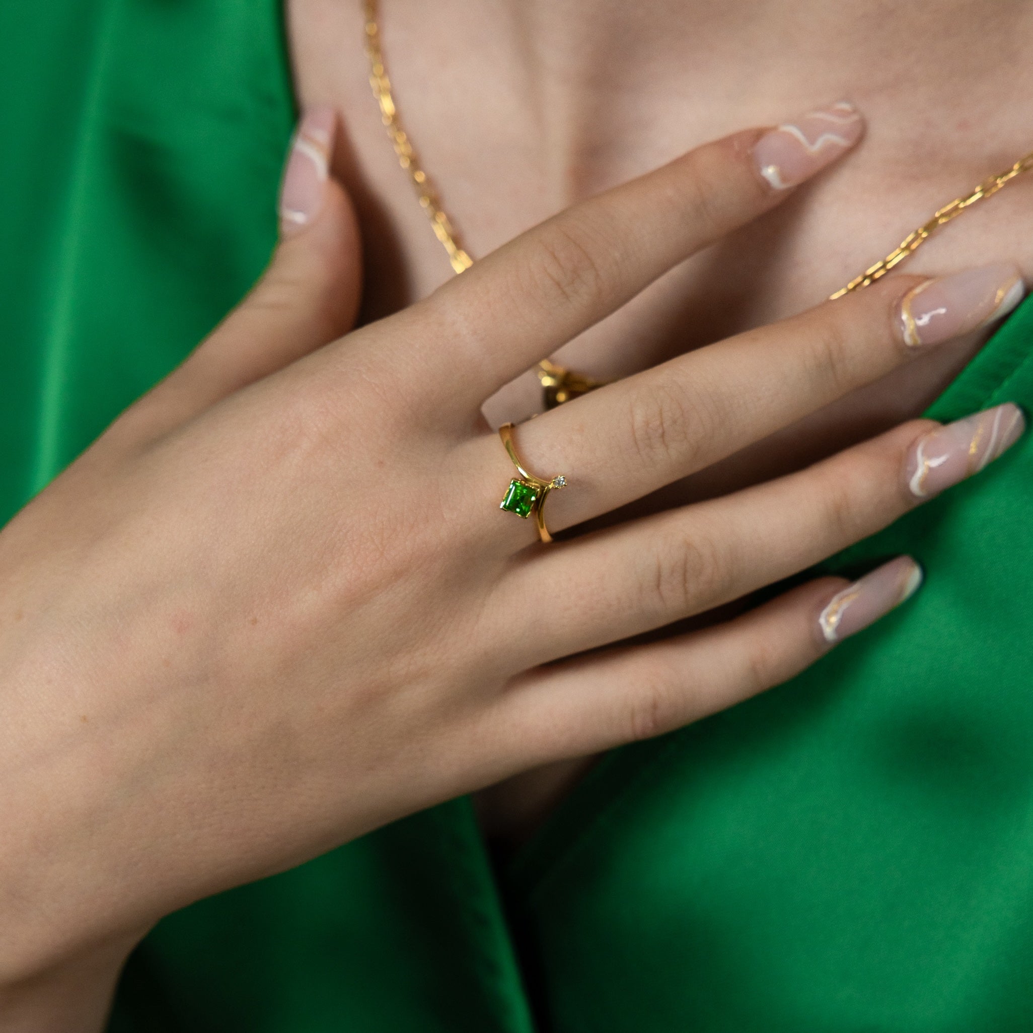 Tsavorit Granat Ring
