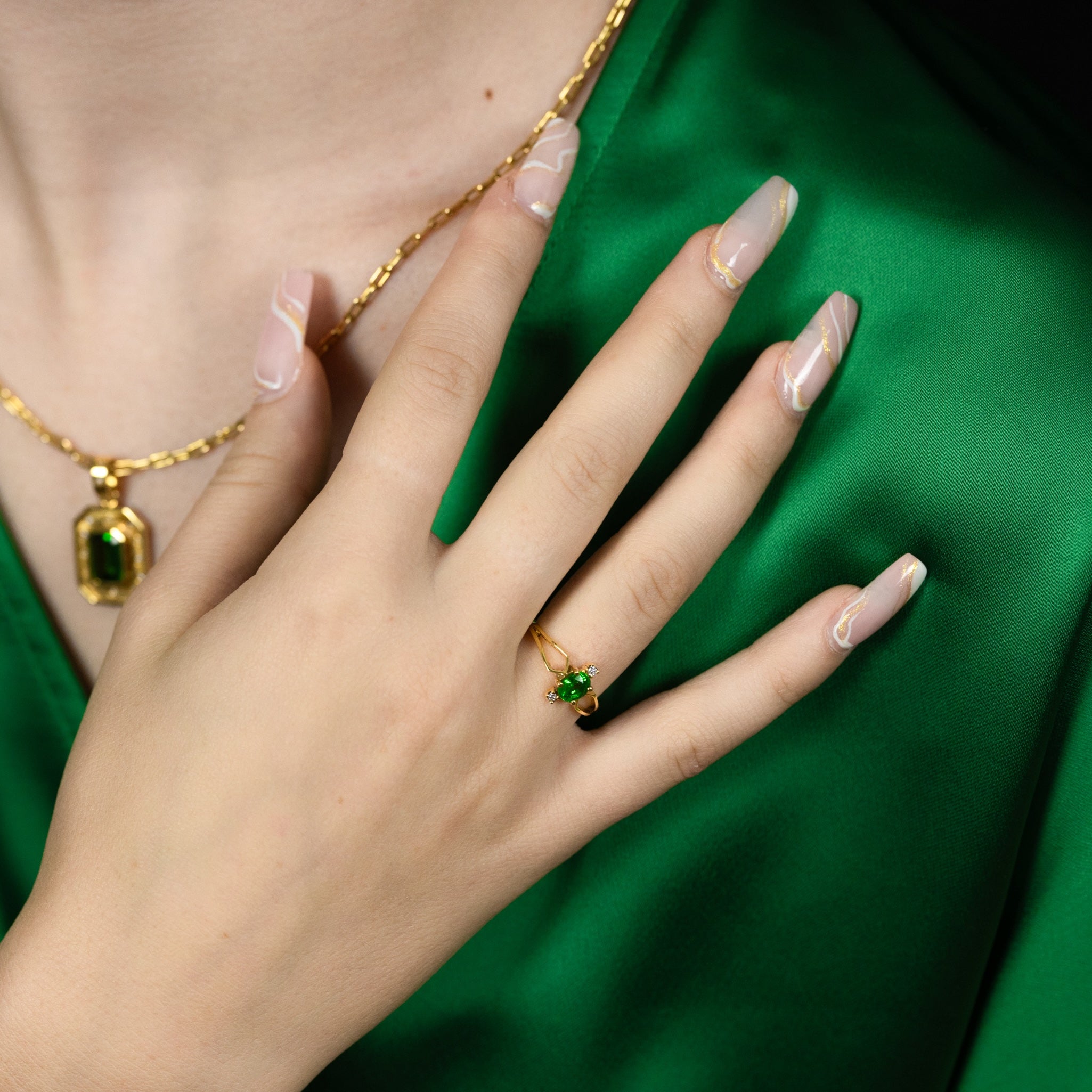 Tsavorit Granat Ring