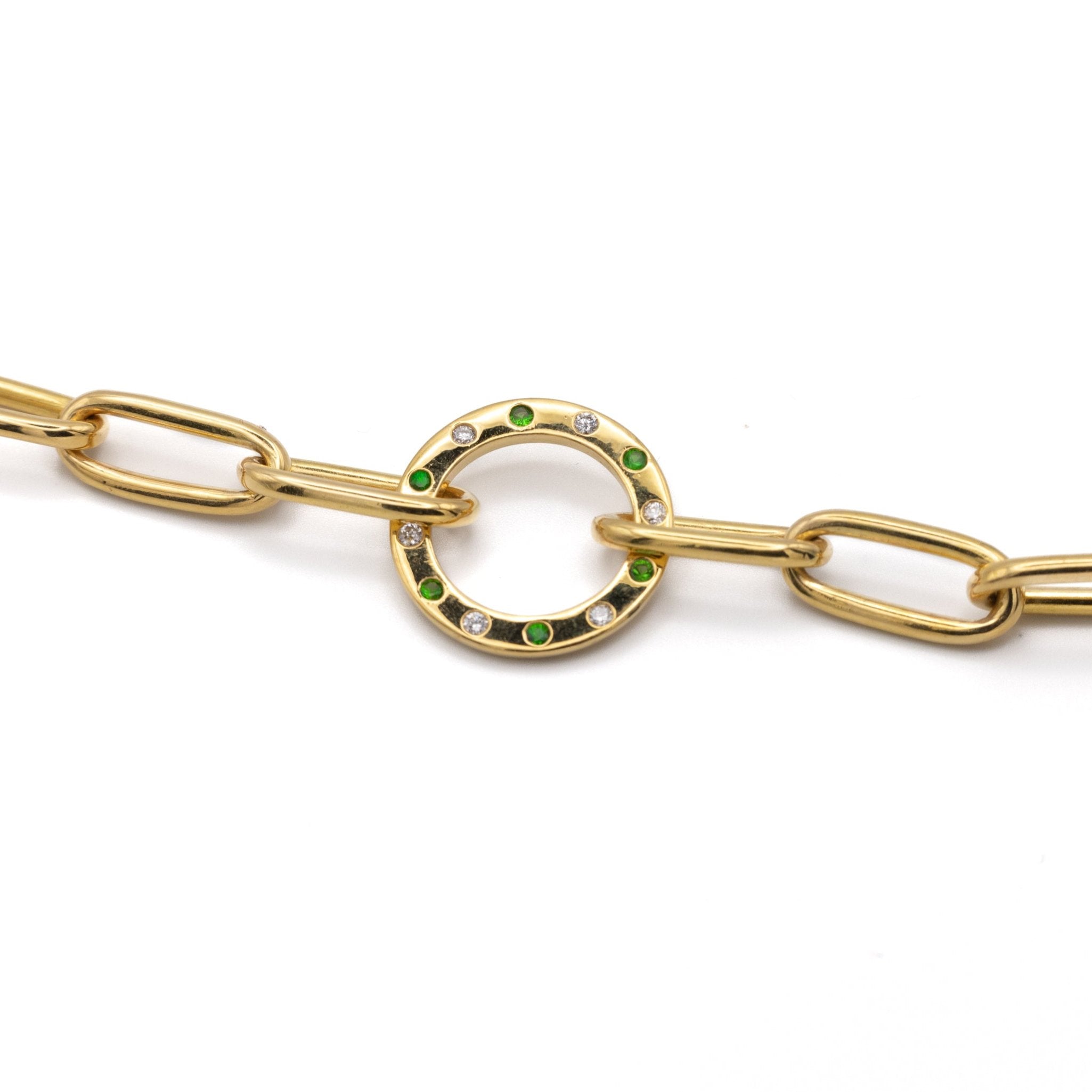 Armband mit Edelsteinen